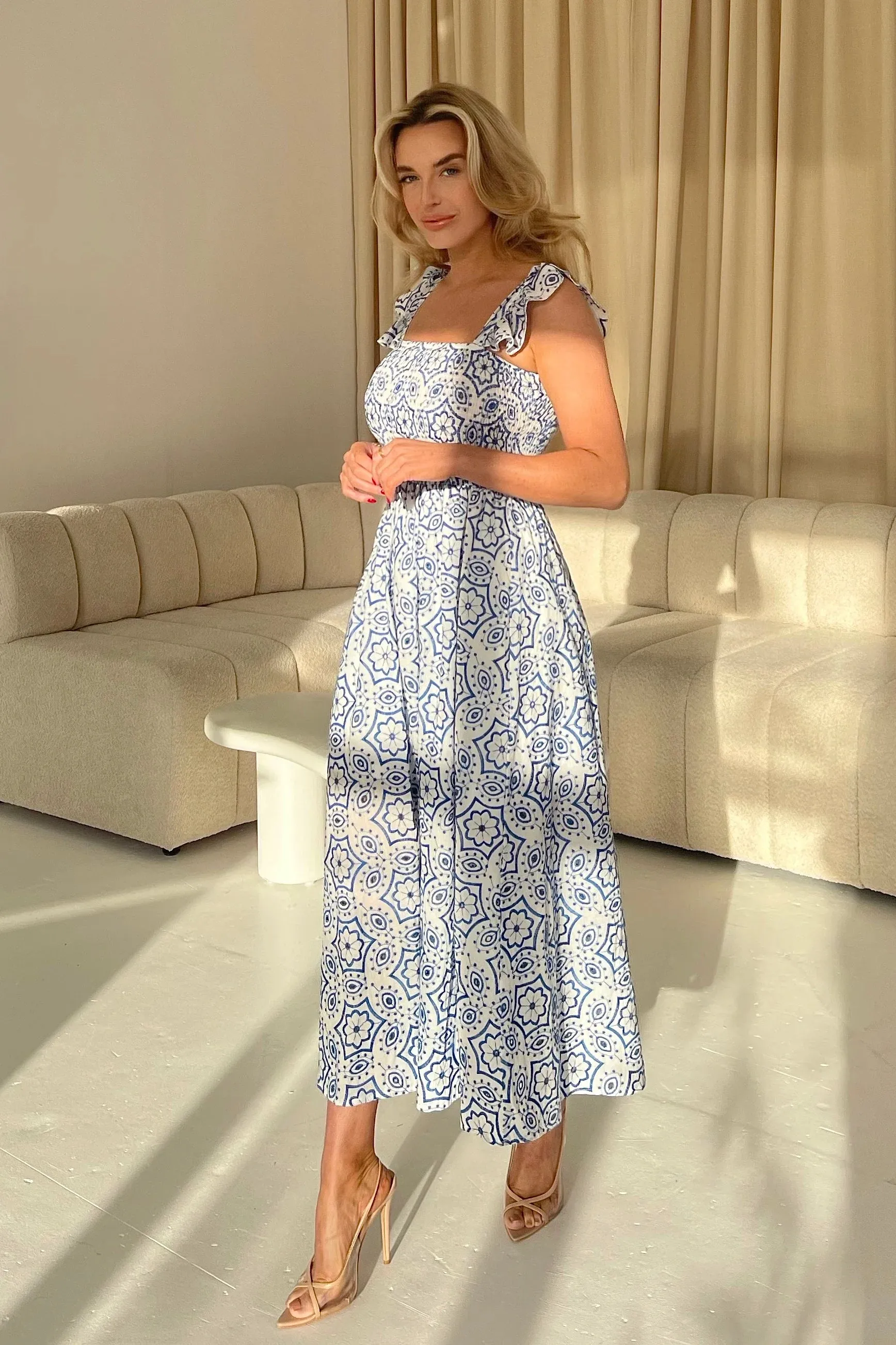 Lara Broderie Anglaise Maxi Dress (Blue)
