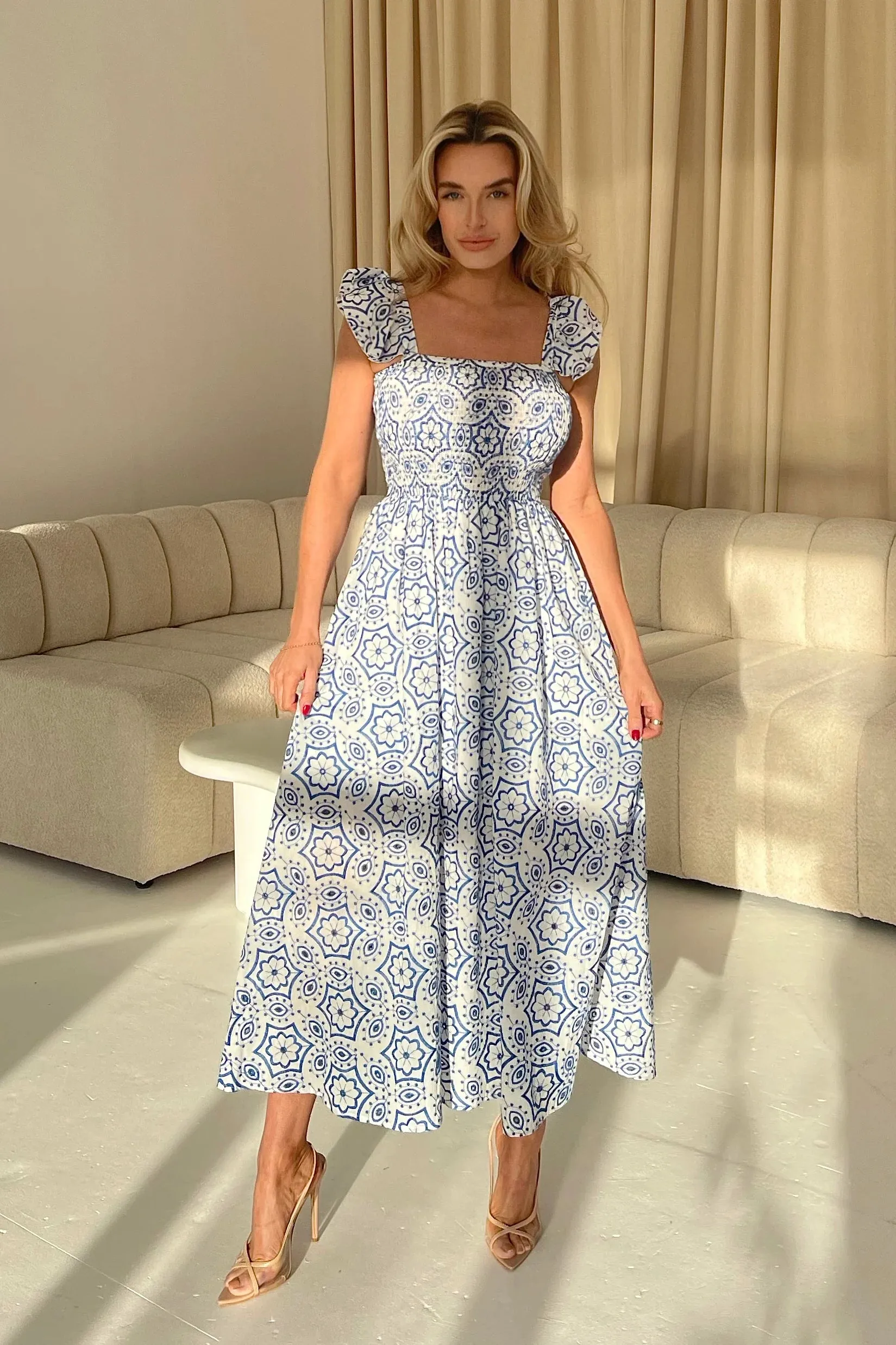 Lara Broderie Anglaise Maxi Dress (Blue)