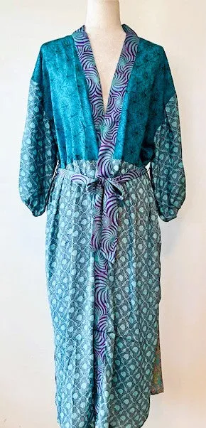 Luxurious Silk Kimono Duster, Feminine And Alluring (Royal)